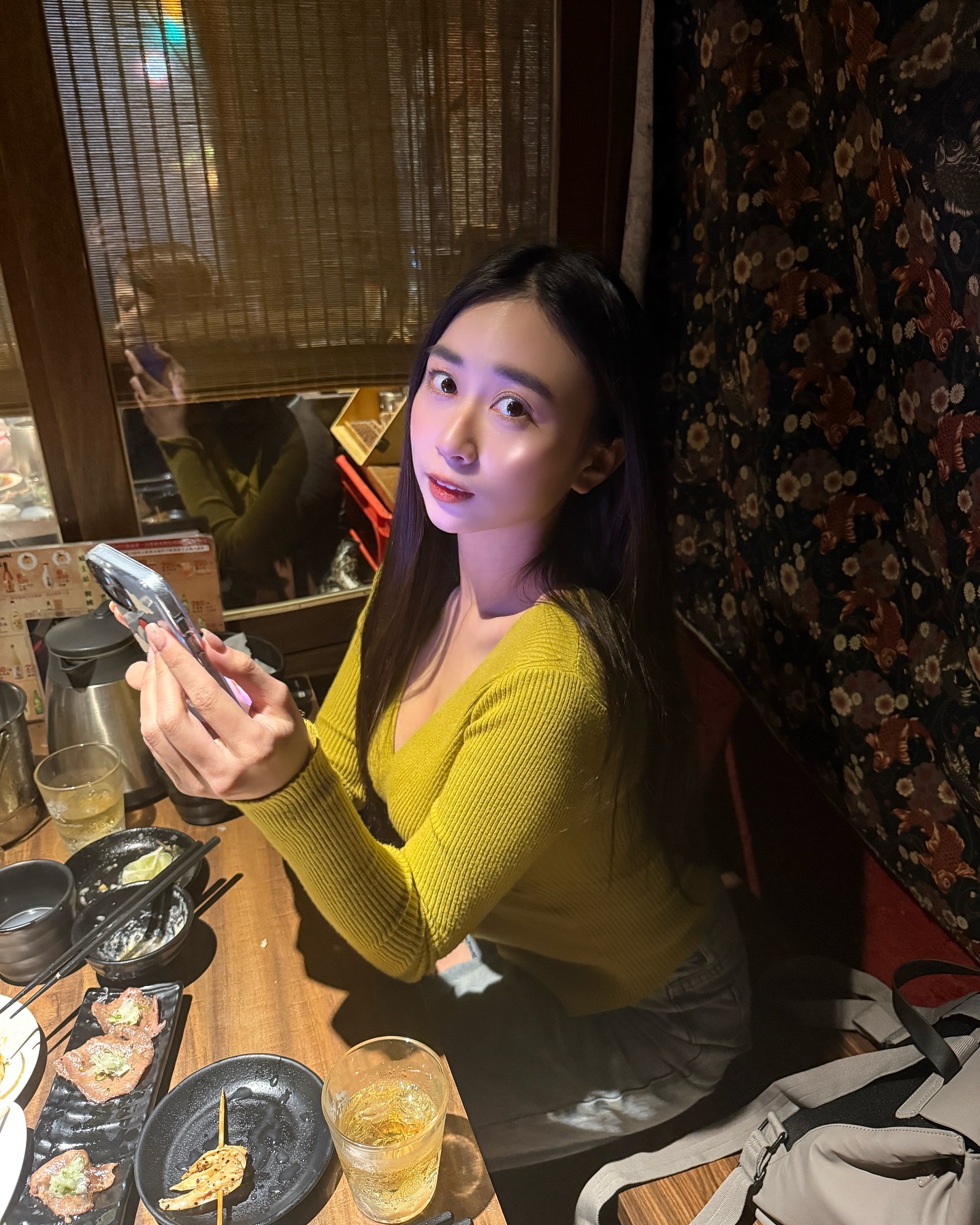 留学生约炮约爱加line：qj98877